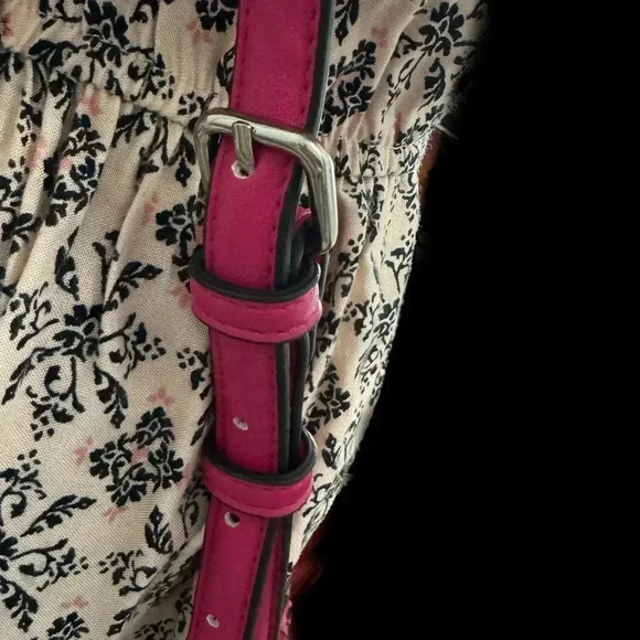 JONES NEW YORK SIGNATURE Pink Bag Crossbody Purse Adjustable Strap Vegan Leather - Picture 7 of 11